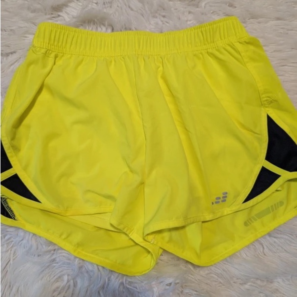 Women’s High-Performance Yellow Running Shorts
